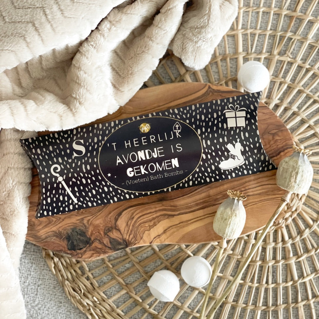 zwart gondeldoosje met bruisballen en de tekst heerlijk avondje is gekomen 