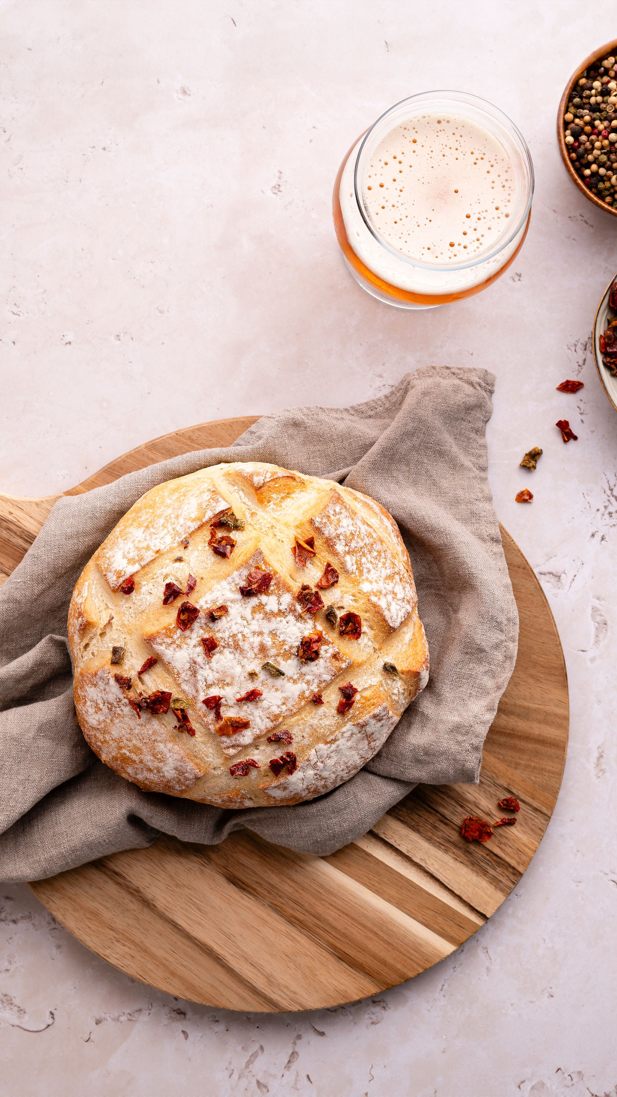 Eindresultaat van het DIY cadeau bierbrood. Een overheerlijk bierbrood