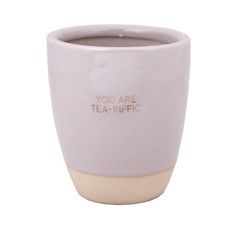 Theemok met pastel paars kleur en de tekst you are tea-riffic