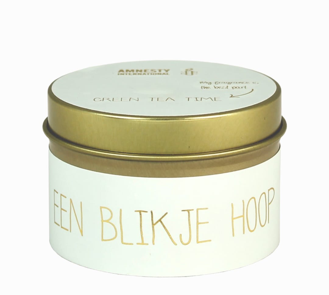goud blikje gevuld met sojawaskaars en de tekst een blikje hoop