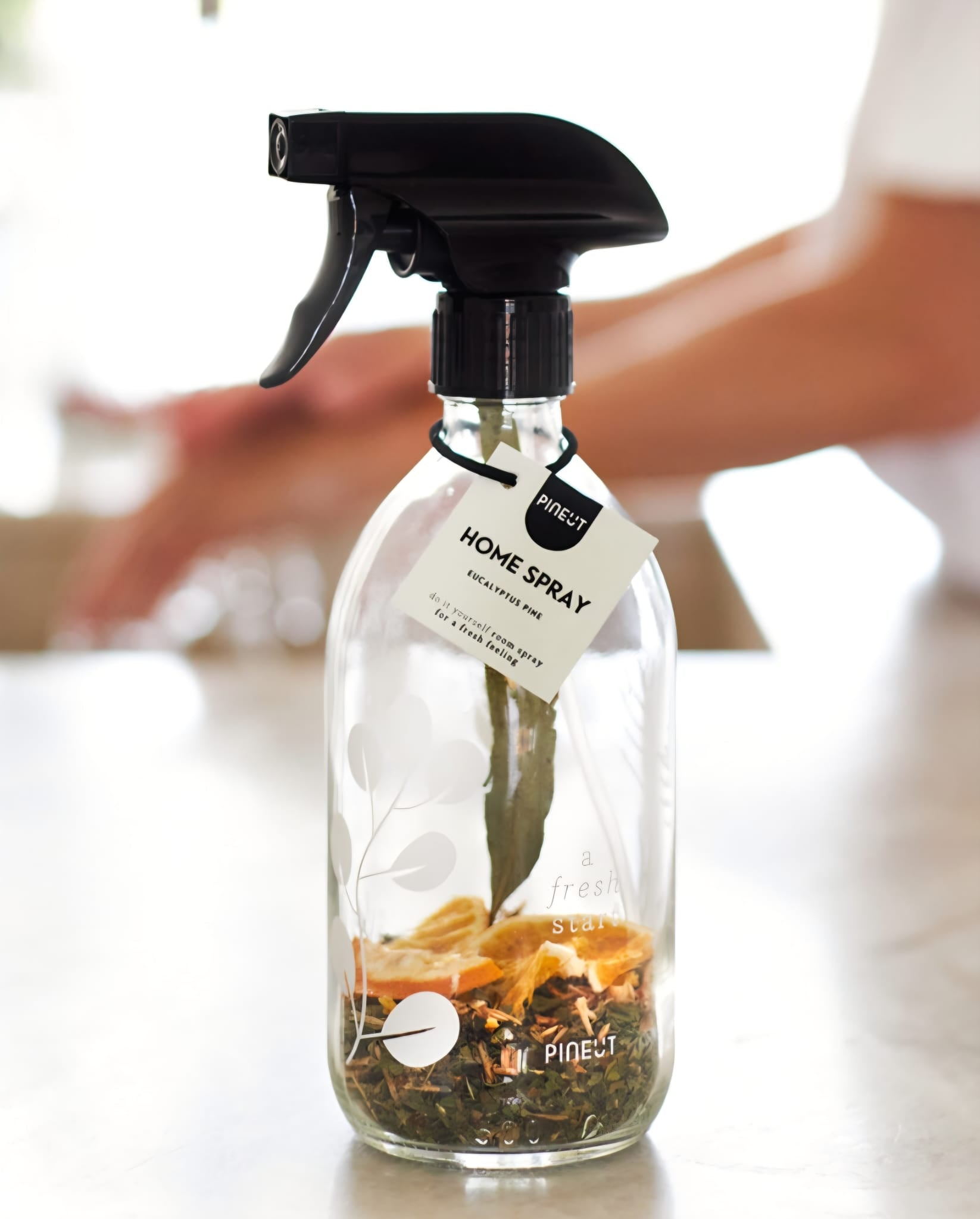 roomspray met kruiden