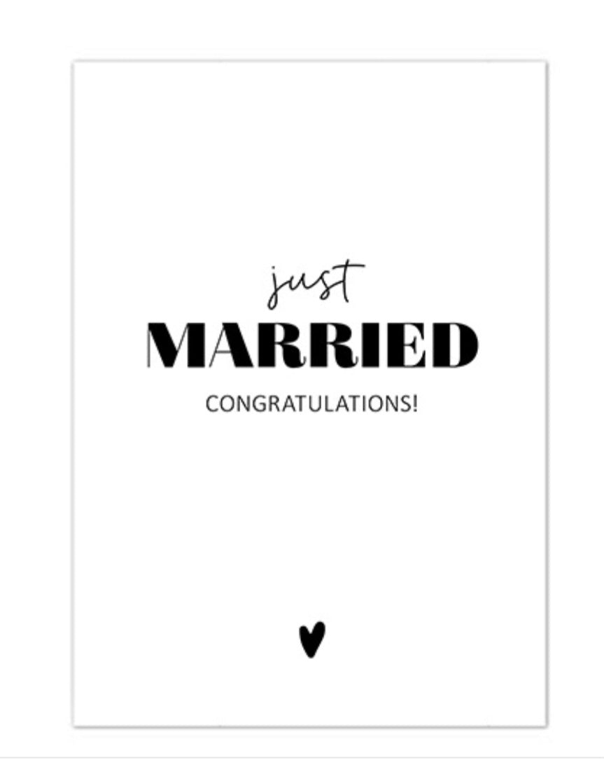 witte wenskaart just married congratulations, geschreven in zwarte letters