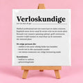 Witte keramieken tegel met de tekst verloskundige
