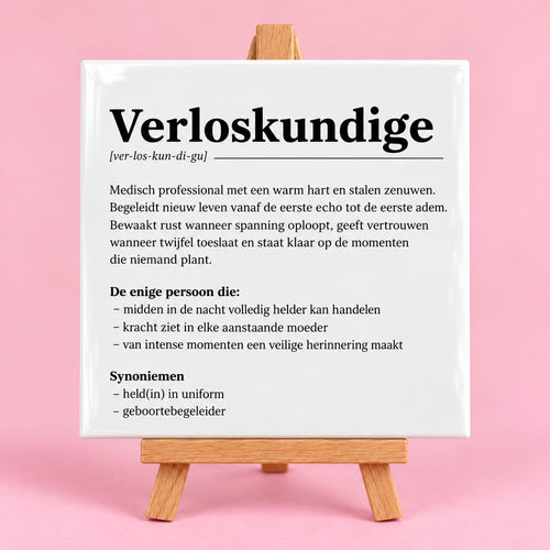 Witte keramieken tegel met de tekst verloskundige
